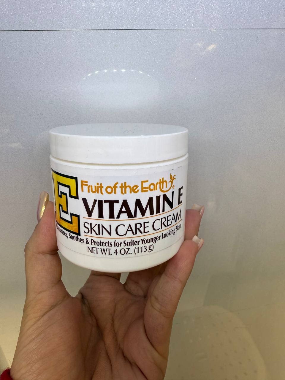 کرم مرطوب کننده ویتامین ای (VITAMIN E)