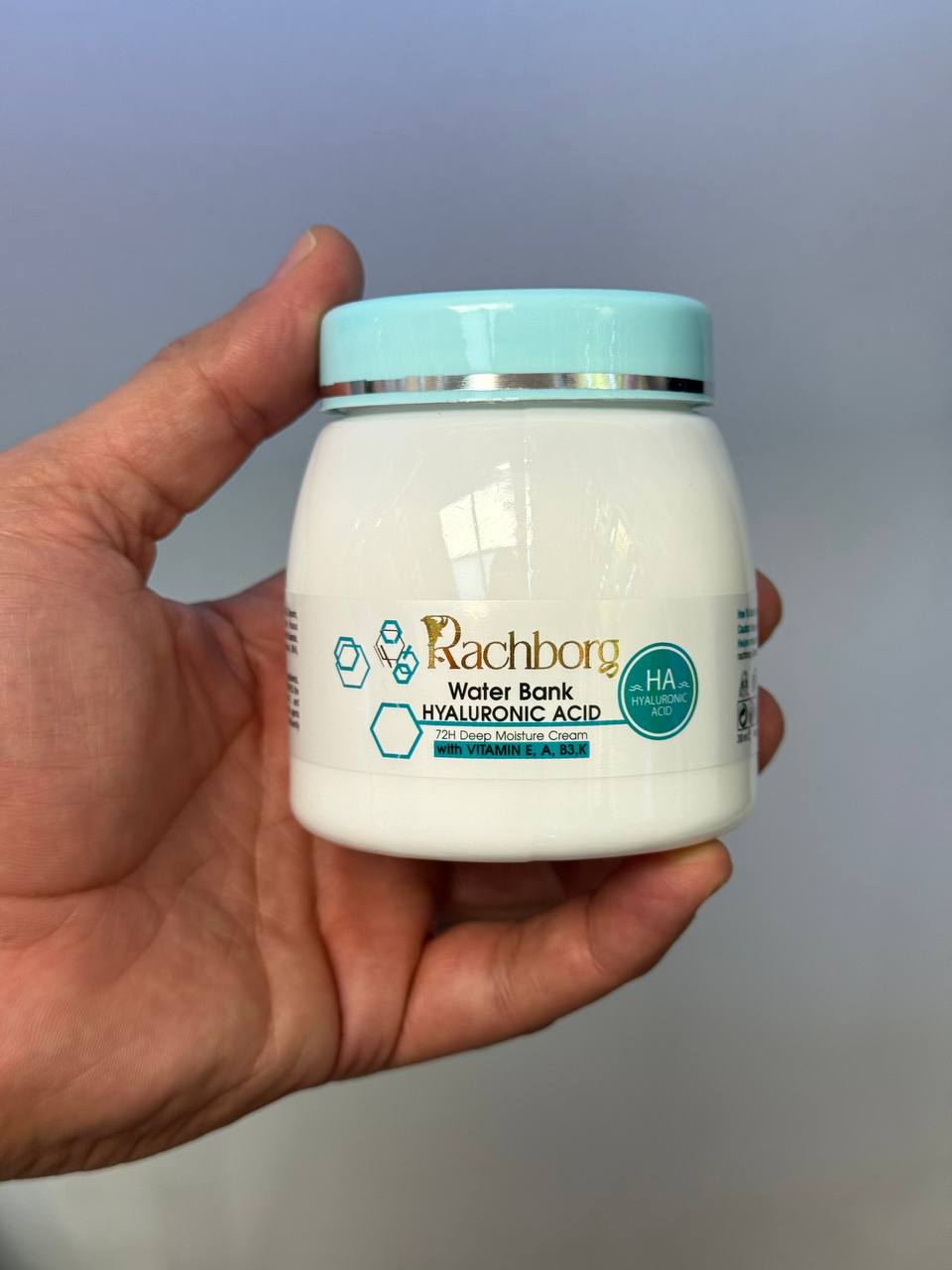 کرم مرطوب کننده و ابرسان 300ml راچبورگ (Rachborg) مدل هیالارونیک اسید