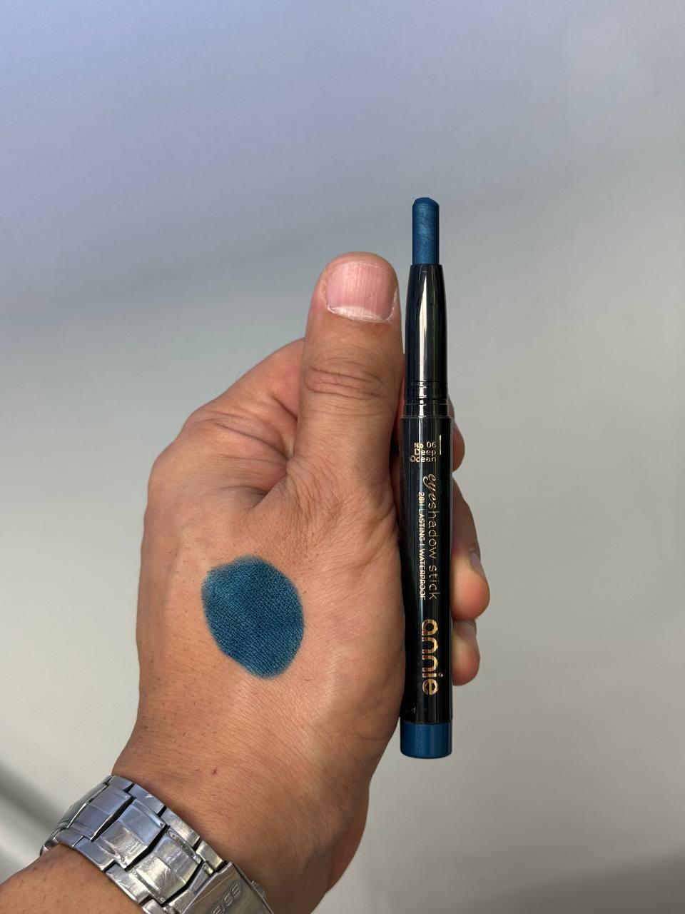 خط چشم استیکی مارک آنی (annie) کد 6