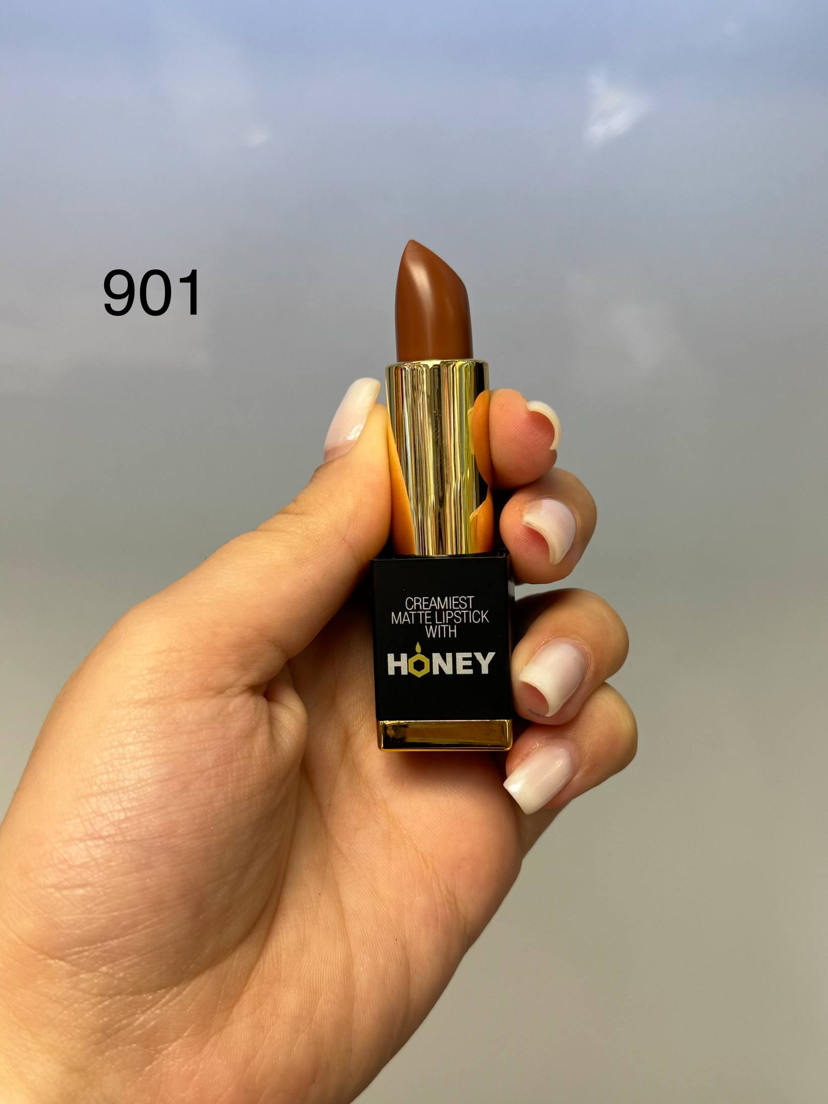 رژلب جامد بی بیوتی (Bee Beauty) کد 901