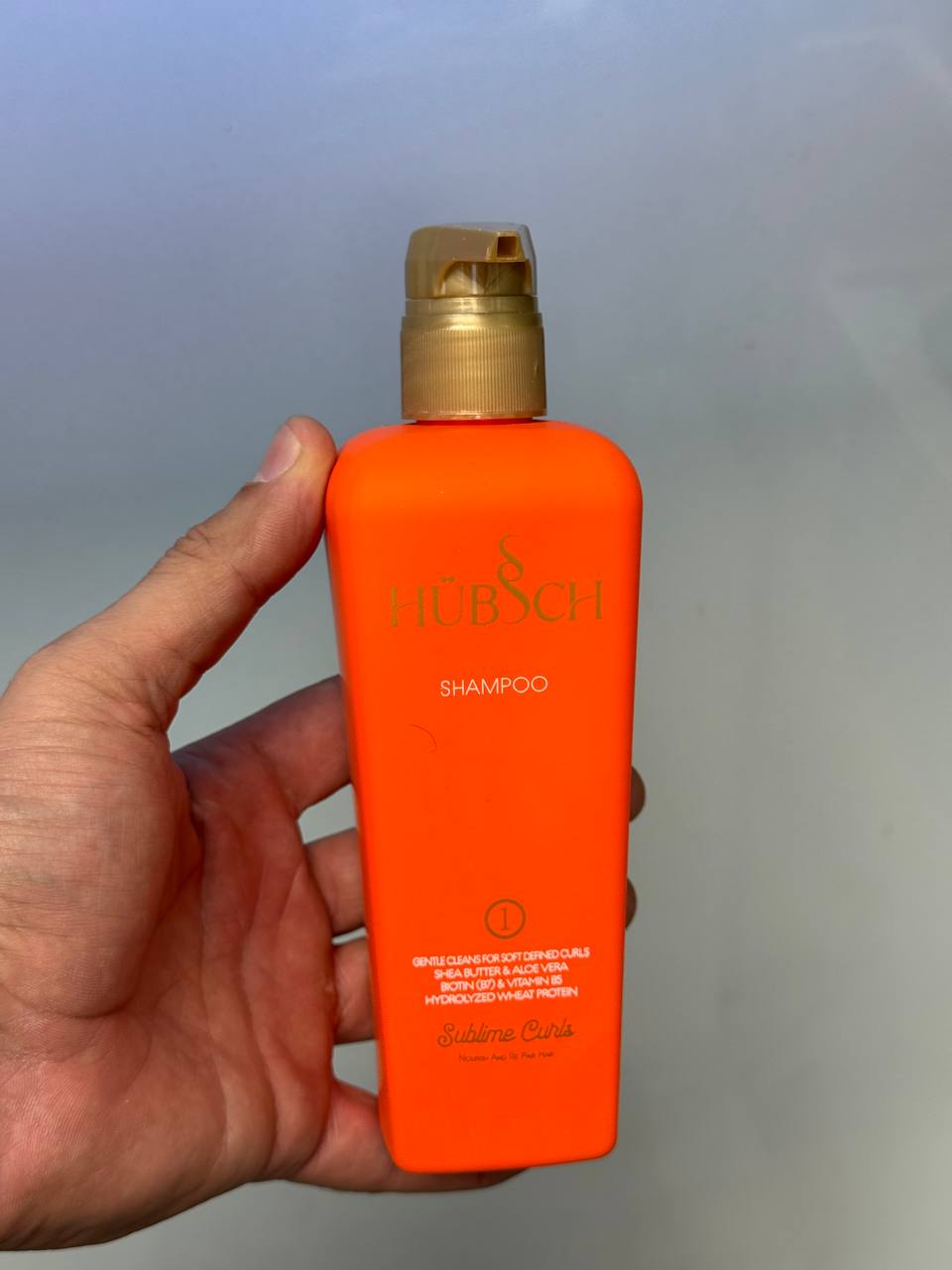 شامپو موی فر و مجعد هوبش (HUBSCH)